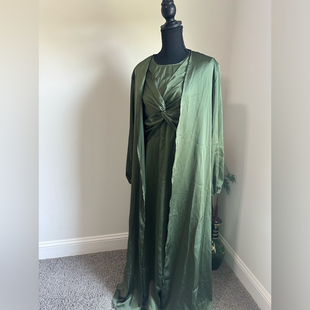 Green 2 Piece Abaya